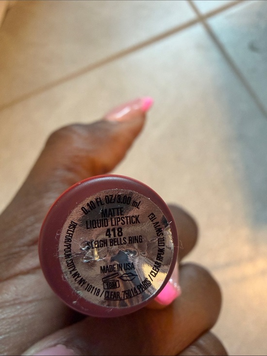 Kylie Jenner Other - Matte Liquid Lipstick - Sleigh Bells Ring (418) - Pink Kylie Jenner
